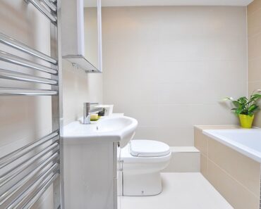 Trouvez le porte-serviette idéal pour votre salle de bain à petit prix
